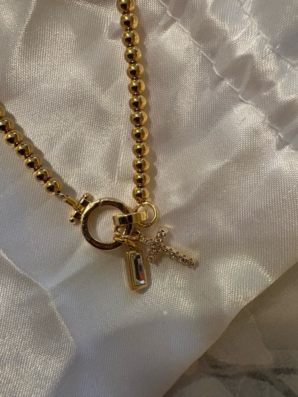 Mint & Lily Gold Beaded Bracelet with Toggle Clasp /Cross/April birthstone - Picture 2 of 4